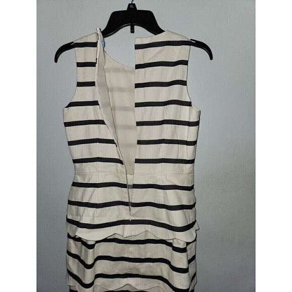 J. McLaughlin Sz 4 Providence White Blue Striped Sheath Dress Tiered Scalloped - Picture 6 of 6
